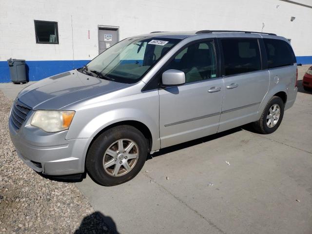 2A4RR5D12AR491816 - 2010 CHRYSLER TOWN & COU TOURING 银色 照片 1