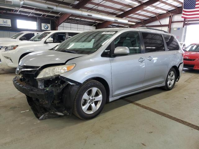 2018 TOYOTA SIENNA LE, 