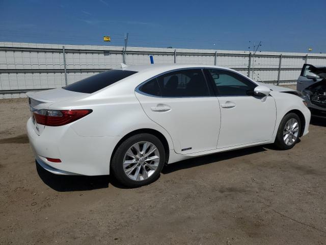 JTHBW1GG9E2047960 - 2014 LEXUS ES 300H WHITE photo 3