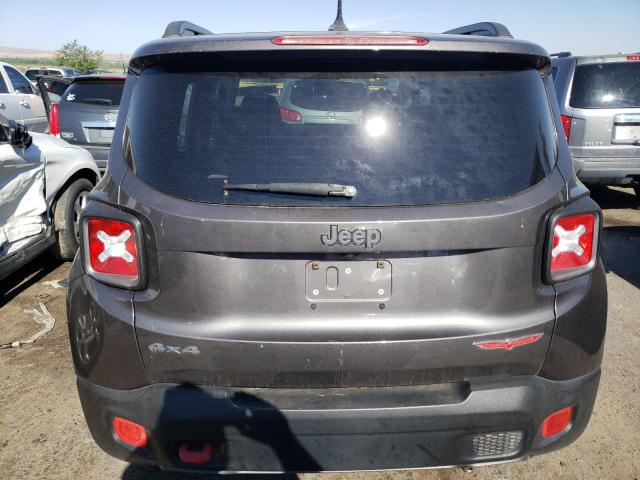 ZACCJBCTXGPD07465 - 2016 JEEP RENEGADE TRAILHAWK GRAY photo 6