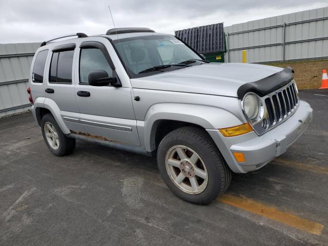 1J4GL58K27W511056 - 2007 JEEP LIBERTY LIMITED SILVER photo 4