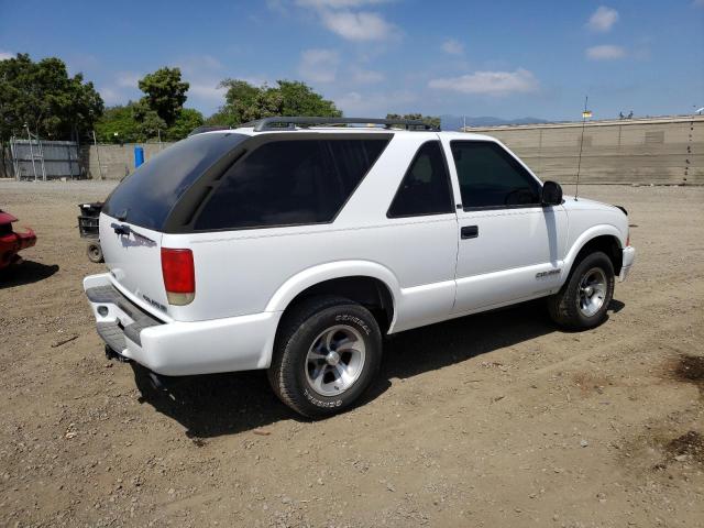 1GNCS18W1WK209743 - 1998 CHEVROLET BLAZER WHITE photo 3