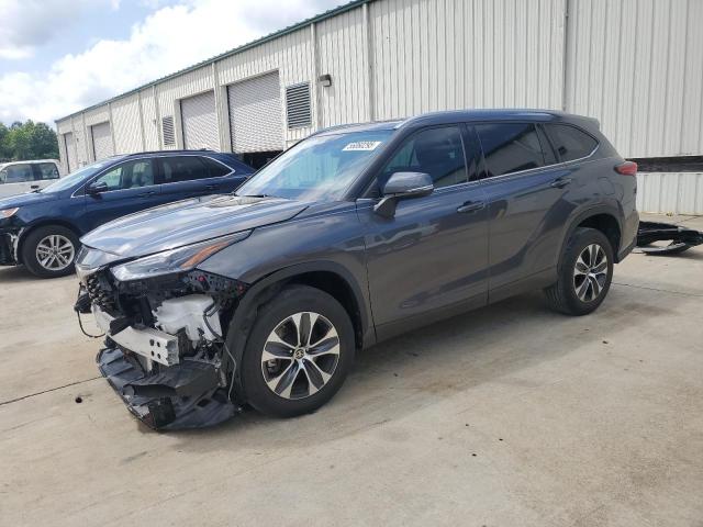 5TDHZRAH2MS074850 - 2021 TOYOTA HIGHLANDER XLE GRAY photo 1