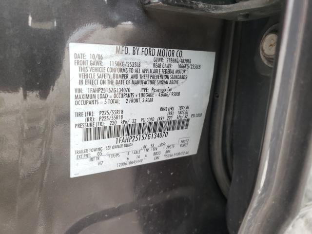 1FAHP25157G134070 - 2007 FORD FIVE HUNDR LIMITED GRAY photo 10