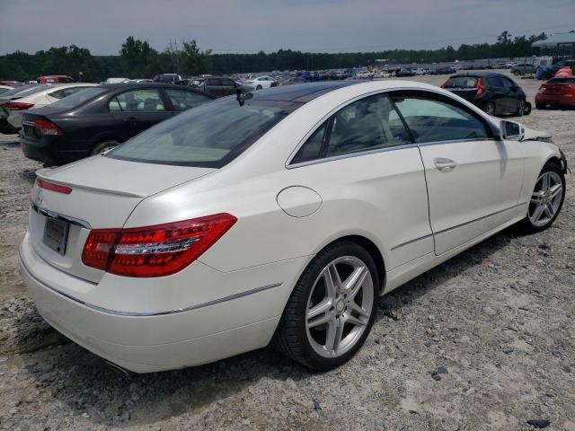 WDDKJ5KB2DF220895 - 2013 MERCEDES-BENZ E 350 WHITE photo 3