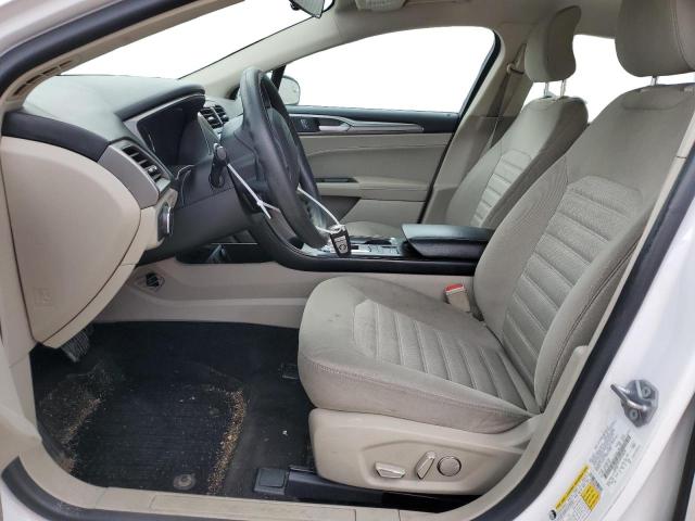 3FA6P0HD5JR228628 - 2018 FORD FUSION SE Blanco foto 7
