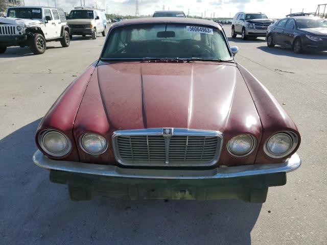 UE2T51693BW - 1974 JAGUAR XJ6 RED photo 5