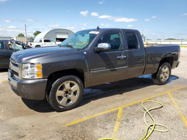 1GCSCSE04AZ153725 - 2010 CHEVROLET SILVERADO C1500 LT GRAY photo 1