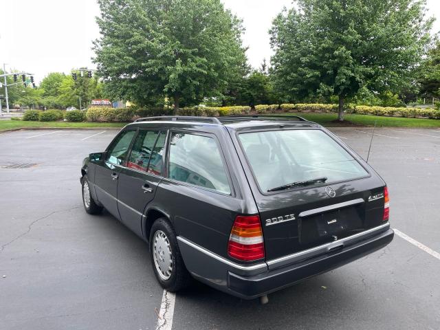 WDBED90E0PF241024 - 1993 MERCEDES-BENZ 300 TE 4MATIC GRAY photo 3