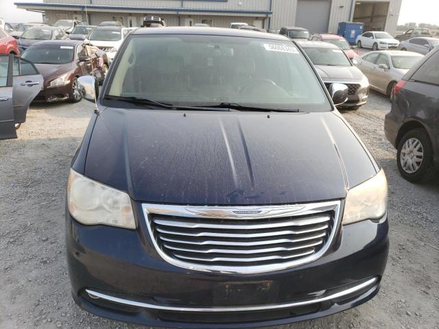 2C4RC1CGXDR570600 - 2013 CHRYSLER TOWN & COU TOURING L BLUE photo 5