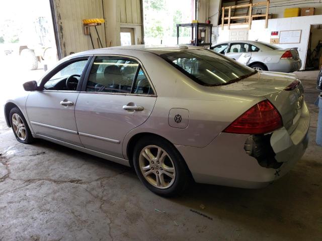 1HGCM56877A101831 - 2007 HONDA ACCORD EX SILVER photo 2