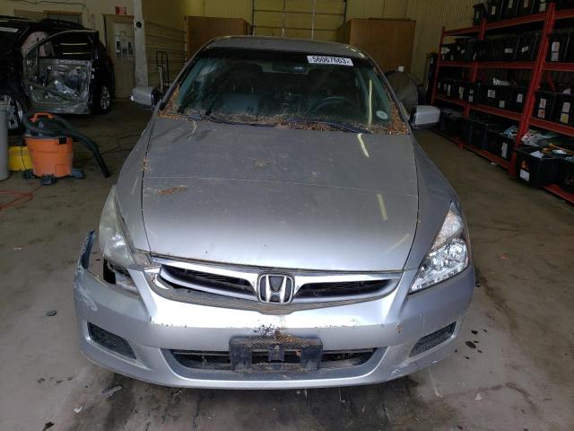 1HGCM56877A101831 - 2007 HONDA ACCORD EX SILVER photo 5