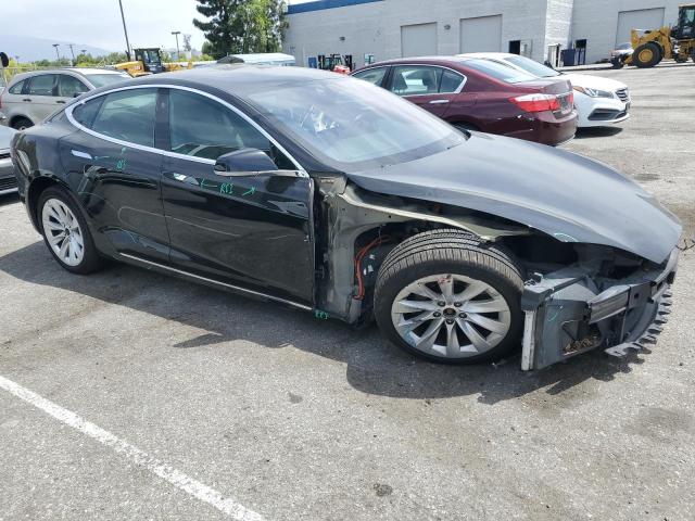 5YJSA1E21JF285381 - 2018 TESLA MODEL S BLACK photo 4