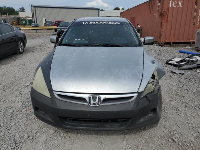 1HGCM66457A068833 - 2007 HONDA ACCORD SE SILVER photo 5