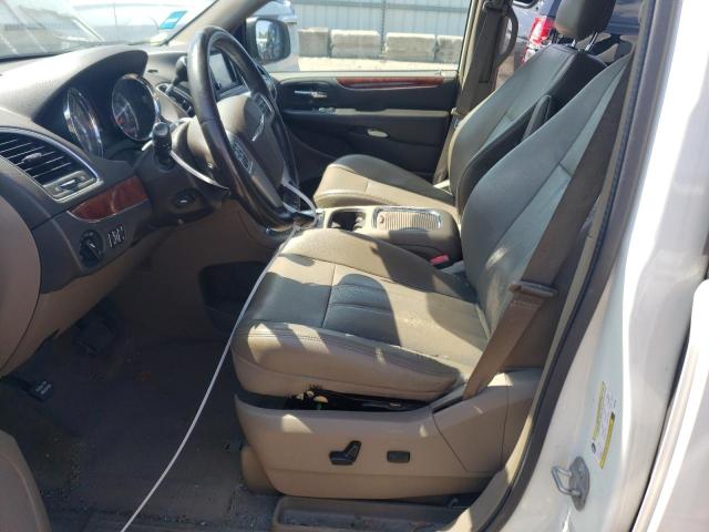 2C4RC1CG5CR327601 - 2012 CHRYSLER TOWN & COU TOURING L WHITE photo 7