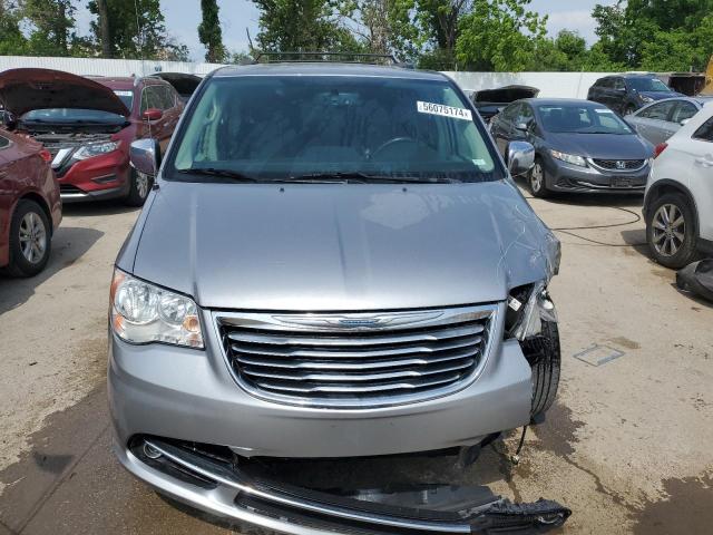 2C4RC1CG3GR239796 - 2016 CHRYSLER TOWN & COU TOURING L SILVER photo 5