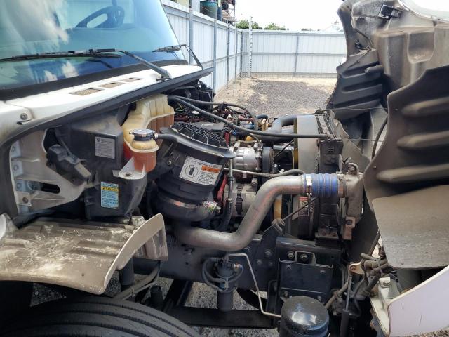 1FVACXDC97DY66361 - 2007 FREIGHTLINER M2 106 MEDIUM DUTY WHITE photo 12