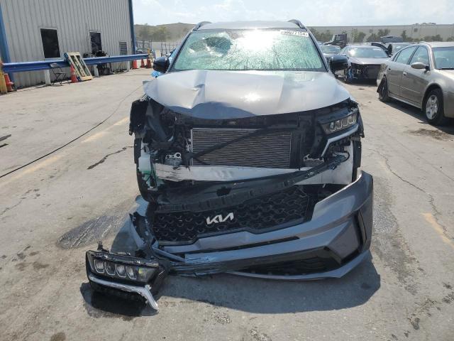 5XYRL4LC0NG152762 - 2022 KIA SORENTO S GRAY photo 5