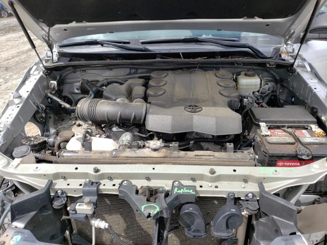 JTEBU5JR5G5381571 - 2016 TOYOTA 4RUNNER SR5/SR5 PREMIUM 银色 照片 12