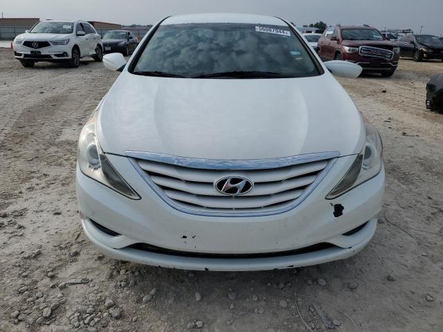 5NPEB4AC2BH301813 - 2011 HYUNDAI SONATA GLS WHITE photo 5