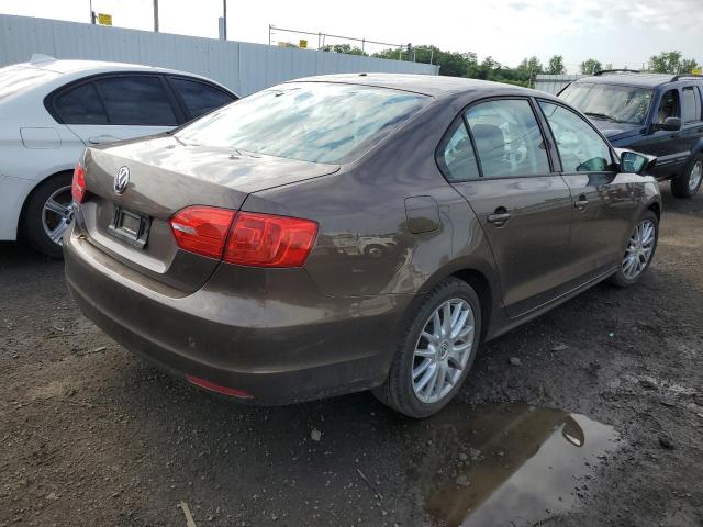 3VW2K7AJ8EM318453 - 2014 VOLKSWAGEN JETTA BASE 棕色 照片 3