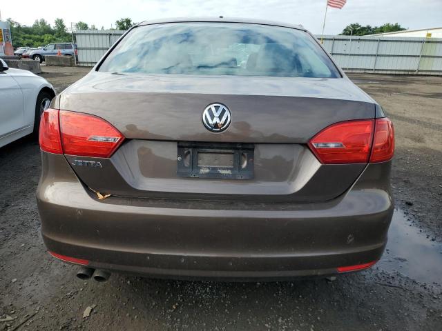 3VW2K7AJ8EM318453 - 2014 VOLKSWAGEN JETTA BASE 棕色 照片 6