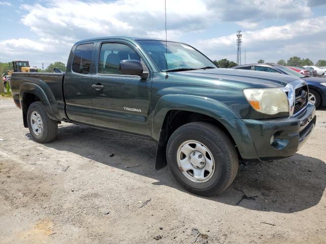 5TFTU4GN1BX002747 - 2011 TOYOTA TACOMA PRERUNNER ACCESS CAB GREEN photo 4