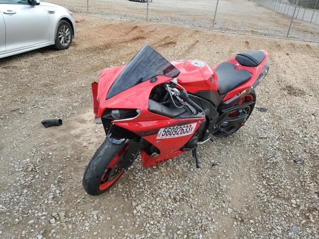 JYARN23E7DA014713 - 2013 YAMAHA YZFR1 RED photo 2