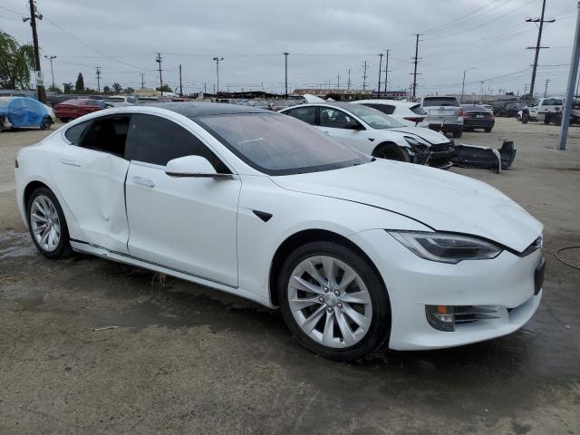 5YJSA1E12HF208651 - 2017 TESLA MODEL S თეთრი ფოტო 4