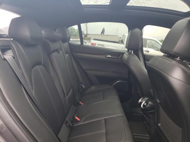 ZASPAKBN5N7D26950 - 2022 ALFA ROMEO STELVIO TI GRAY photo 11