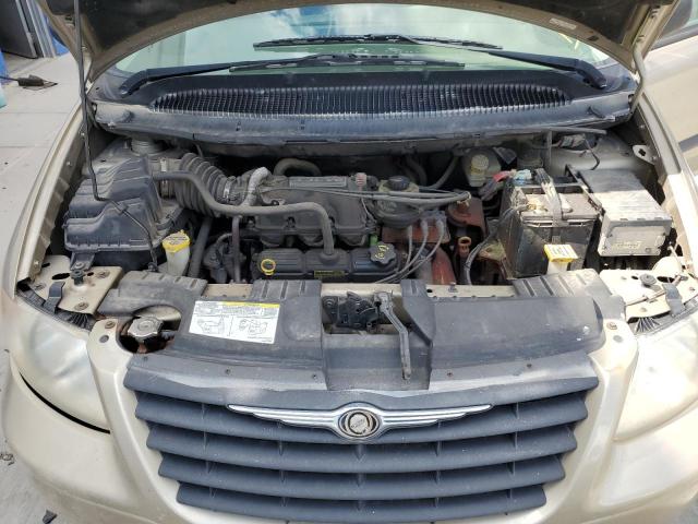 1C4GP45R75B356630 - 2005 CHRYSLER TOWN & COU GOLD photo 7