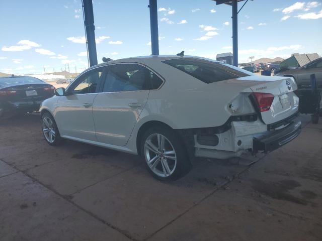 1VWBN7A32EC049716 - 2014 VOLKSWAGEN PASSAT SE WHITE photo 2