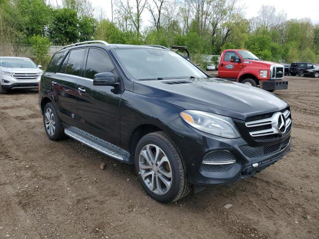 4JGDA5HB2GA619555 - 2016 MERCEDES-BENZ GLE 350 4MATIC BLACK photo 4