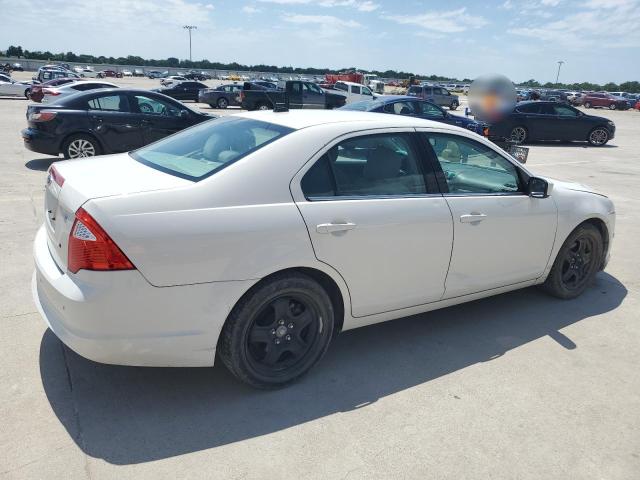 3FAHP0HA3BR103272 - 2011 FORD FUSION SE WHITE photo 3