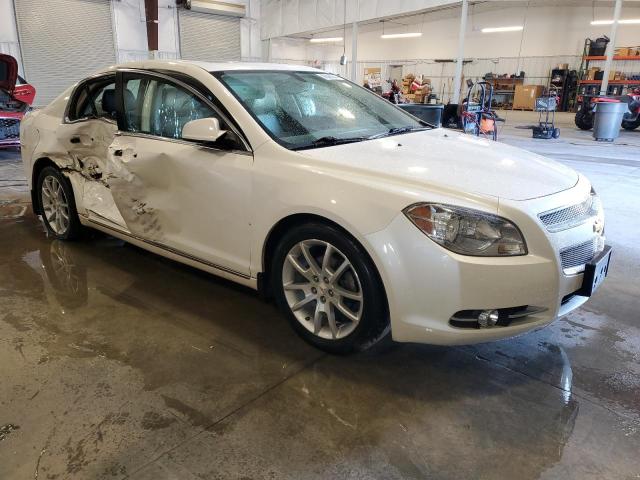 1G1ZE5E1XBF130741 - 2011 CHEVROLET MALIBU LTZ თეთრი ფოტო 4