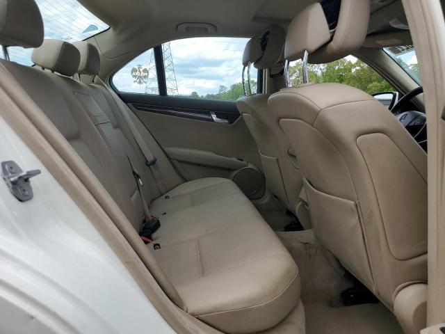WDDGF81X29R061694 - 2009 MERCEDES-BENZ C 300 4MATIC WHITE photo 10