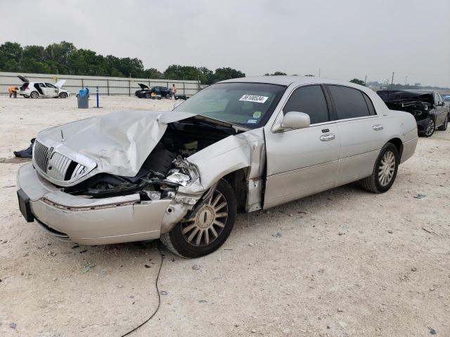 1LNHM81W54Y669490 - 2004 LINCOLN TOWN CAR EXECUTIVE BEIGE photo 1