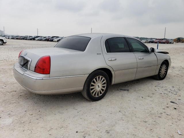 1LNHM81W54Y669490 - 2004 LINCOLN TOWN CAR EXECUTIVE BEIGE photo 3