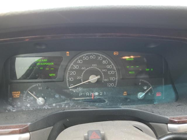 1LNHM81W54Y669490 - 2004 LINCOLN TOWN CAR EXECUTIVE BEIGE photo 9