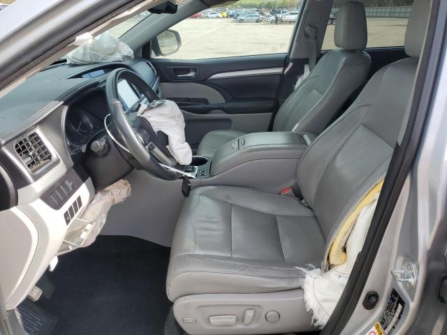 5TDJKRFHXGS246318 - 2016 TOYOTA HIGHLANDER XLE SILVER photo 7