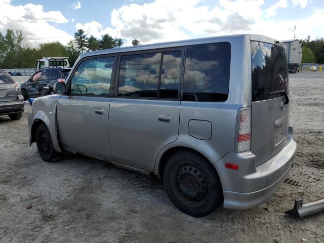 JTLKT324X64125823 - 2006 TOYOTA SCION XB GRAY photo 2