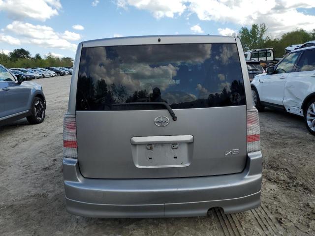 JTLKT324X64125823 - 2006 TOYOTA SCION XB GRAY photo 6
