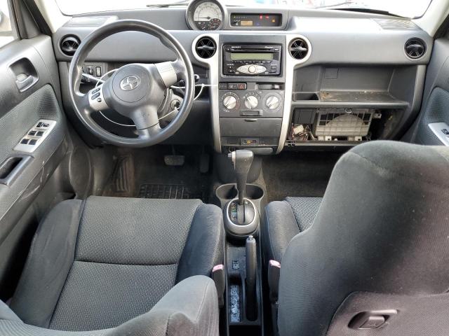JTLKT324X64125823 - 2006 TOYOTA SCION XB GRAY photo 8