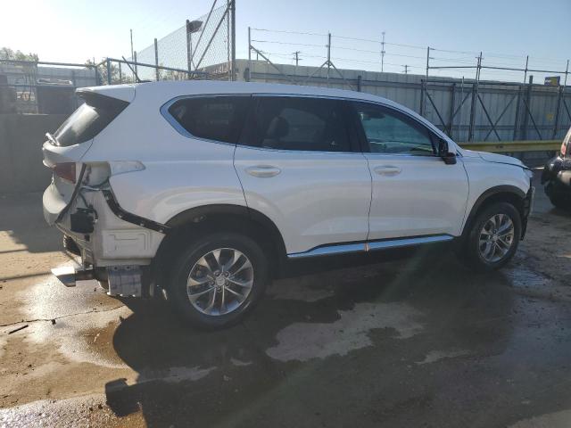 5NMS2CADXKH118419 - 2019 HYUNDAI SANTA FE SE WHITE photo 3