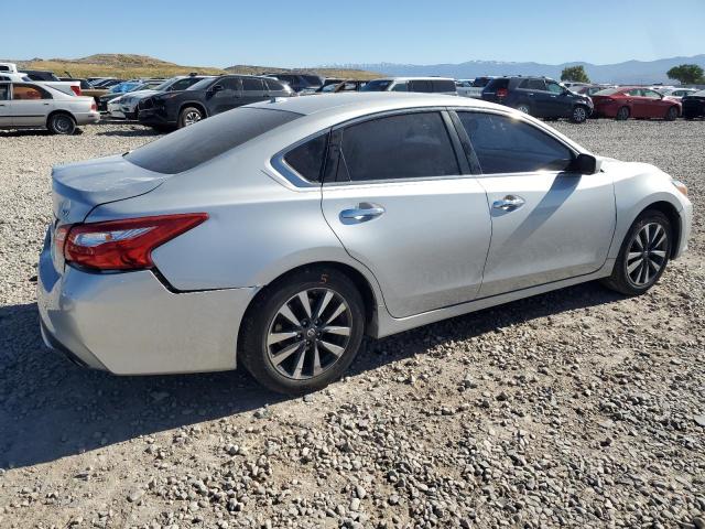 1N4AL3AP2HC281663 - 2017 NISSAN ALTIMA 2.5 SILVER photo 3