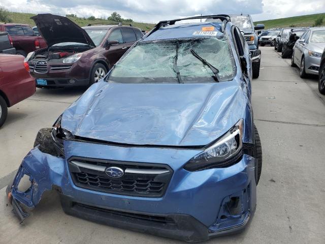 JF2GTAAC6JH265742 - 2018 SUBARU CROSSTREK BLUE photo 5