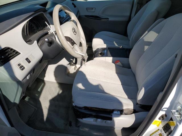 5TDKK3DC4CS225967 - 2012 TOYOTA SIENNA LE 白色 照片 7