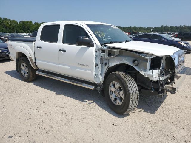 5TFJU4GN5BX005397 - 2011 TOYOTA TACOMA DOUBLE CAB PRERUNNER WHITE photo 4