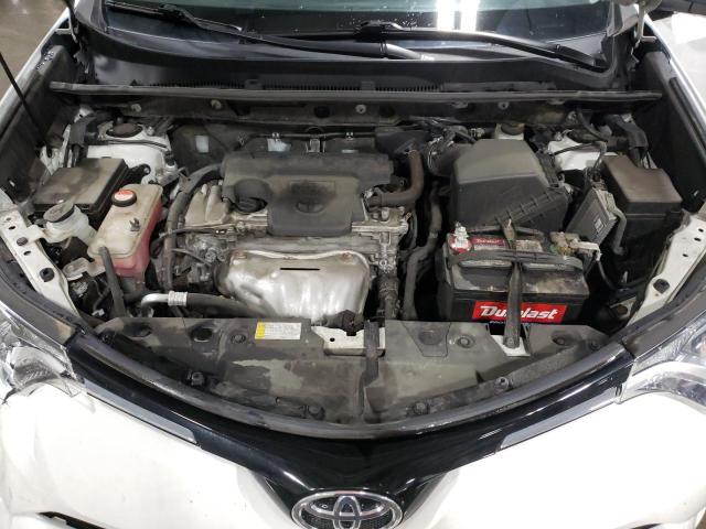 JTMZFREV2GJ067105 - 2016 TOYOTA RAV4 LE WHITE photo 11