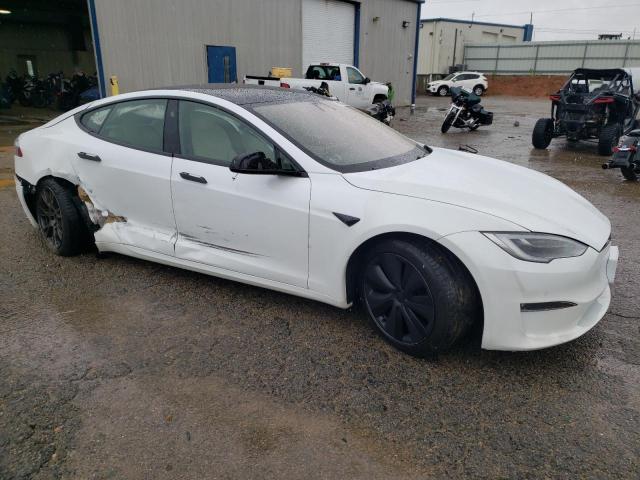 5YJSA1E5XMF439827 - 2021 TESLA MODEL S WHITE photo 4